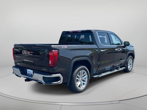 Used 2019 GMC Sierra 1500 SLT w/ SLT Premium Plus Package AWD/4WD image 3