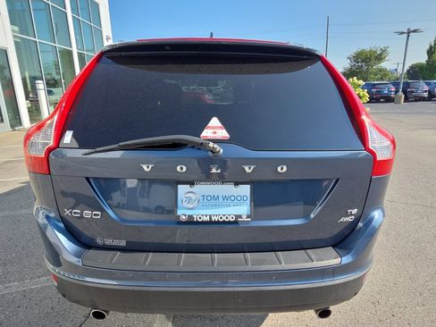 Used 2010 Volvo XC60 T6 AWD/4WD image 8