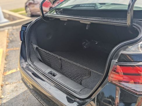 Used 2025 Nissan Sentra SV w/ Trunk Package FWD image 30