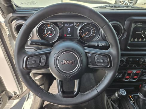 Certified 2023 Jeep Wrangler Unlimited Sport AWD/4WD image 17