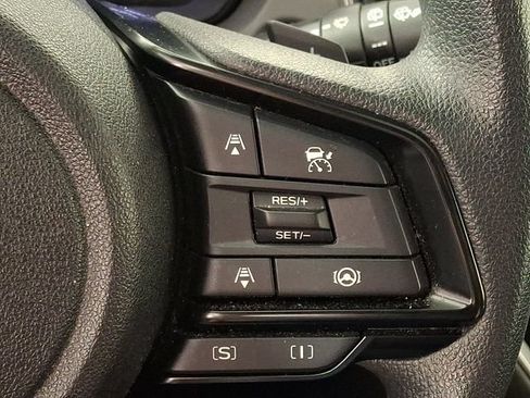 Used 2024 Subaru Crosstrek 2.0i Premium AWD/4WD image 21