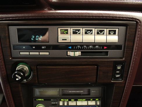 Used 1986 Toyota Cressida Sedan image 15