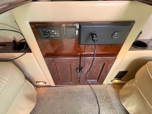 Used 2008 Dodge Sprinter 2500 image 26