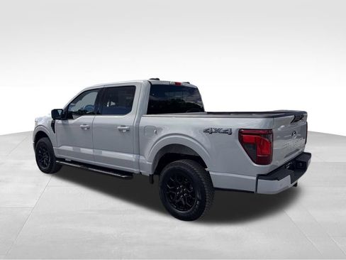Used 2024 Ford F150 XLT w/ XLT Black Appearance Package AWD/4WD image 17