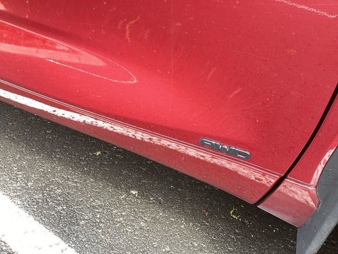 Used 2023 Toyota Highlander Limited image 8