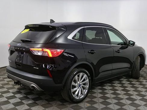 Used 2022 Ford Escape Titanium w/ Titanium Elite Package image 13
