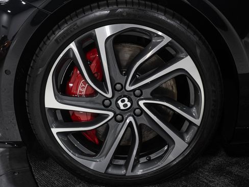 Used 2025 Bentley Continental GT Speed image 33