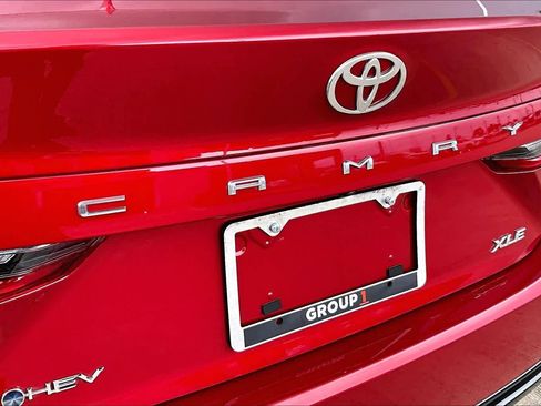Used 2026 Toyota Camry XLE FWD image 30
