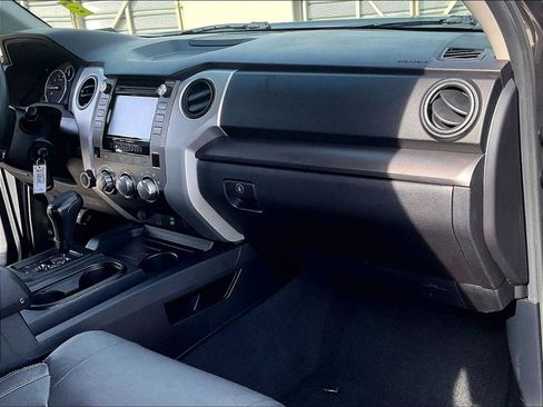 Used 2015 Toyota Tundra SR5 w/ TRD Off Road Package AWD/4WD image 17