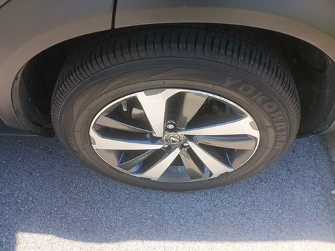 Used 2018 Lexus NX 300h AWD w/ Luxury Package image 3