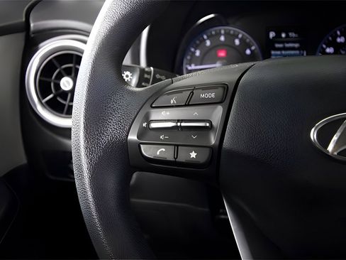 Used 2023 Hyundai Kona SEL w/ Cargo Package image 12