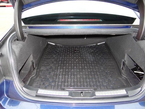 Used 2017 Lincoln Continental Reserve image 27