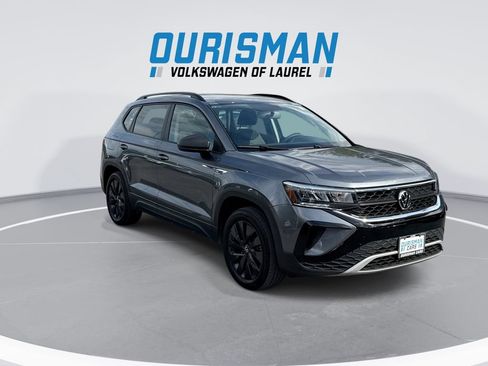 Used 2022 Volkswagen Taos S AWD/4WD image 2