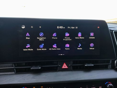 Used 2023 Kia Sportage X-Pro image 3