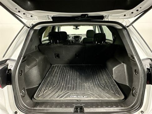 Used 2019 Chevrolet Equinox LS image 23