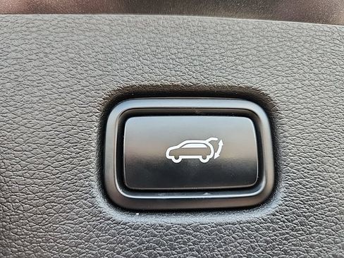 Used 2023 Kia Sportage SX FWD image 7