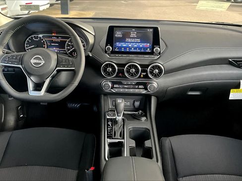 Certified 2025 Nissan Sentra SV w/ All-Weather Package FWD image 5