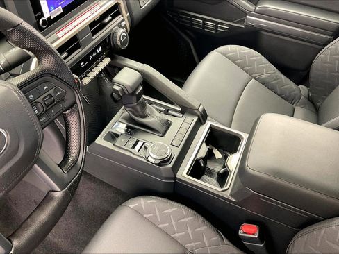 New 2026 Toyota Tacoma SR5 AWD/4WD image 8