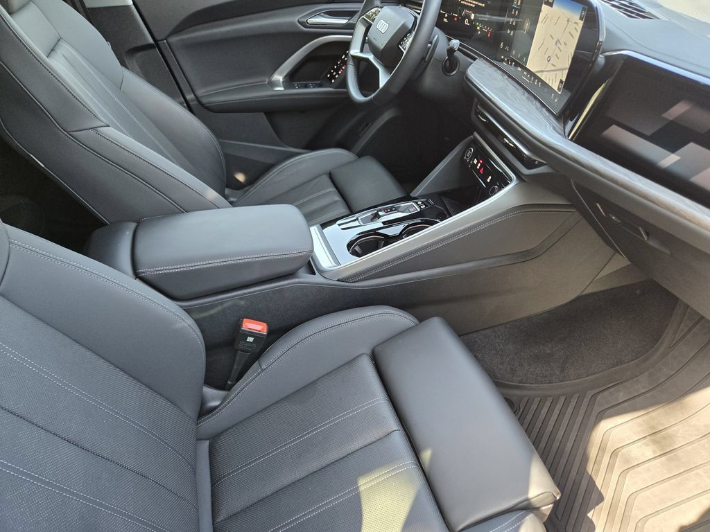 Used 2025 Audi Q5 Prestige AWD/4WD image 18
