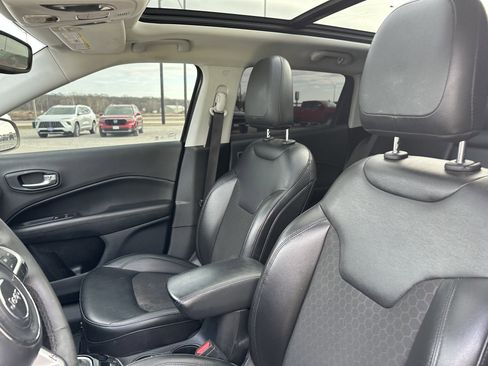 Used 2021 Jeep Compass Latitude w/ Sun and Sound Group image 14
