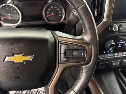 Used 2022 Chevrolet Silverado 1500 High Country AWD/4WD image 15