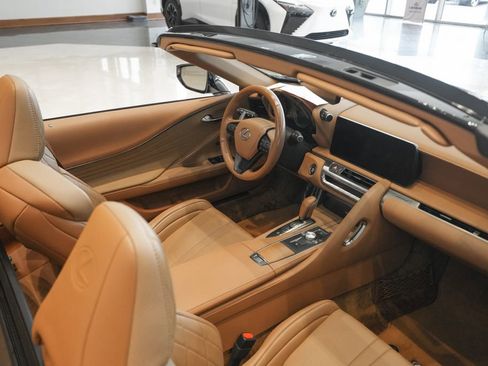 Certified 2024 Lexus LC 500 Convertible w/ Touring Package RWD image 13