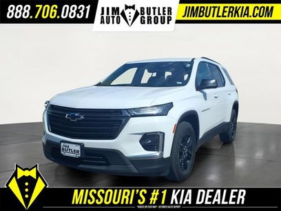 Used 2022 Chevrolet Traverse LS w/ Midnight/Sport Edition