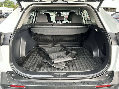 Used 2023 Toyota RAV4 XLE w/ Convenience Package FWD image 12