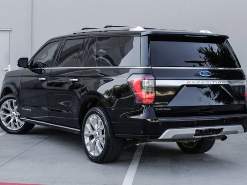 Used 2019 Ford Expedition Max Platinum RWD image 12