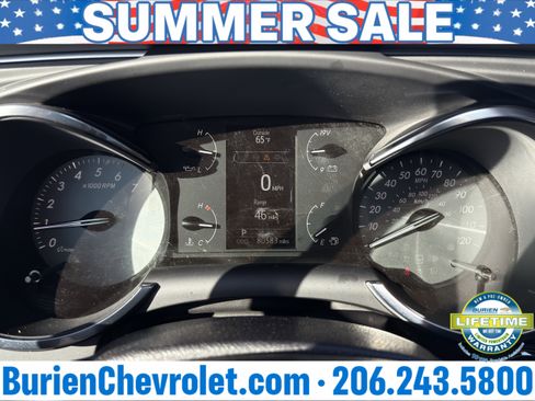 Used 2022 Toyota Sequoia TRD Sport AWD/4WD image 14