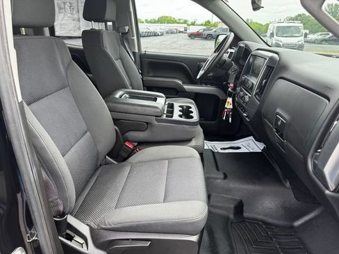 Used 2017 Chevrolet Silverado 1500 LT w/ Midnight Edition AWD/4WD image 14