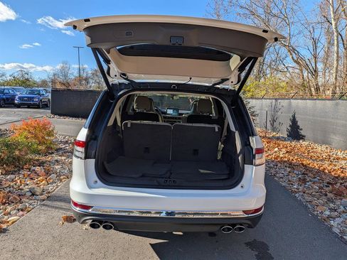 Certified 2022 Lincoln Aviator Reserve w/ Equipment Group 201A image 19