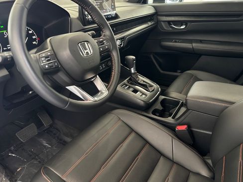 Used 2025 Honda CR-V Sport-L image 4