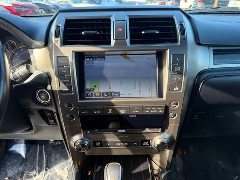 Used 2020 Lexus GX 460 Premium image 12