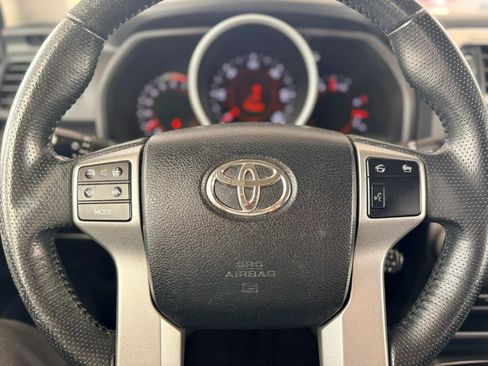 Used 2013 Toyota 4Runner Limited AWD/4WD image 14