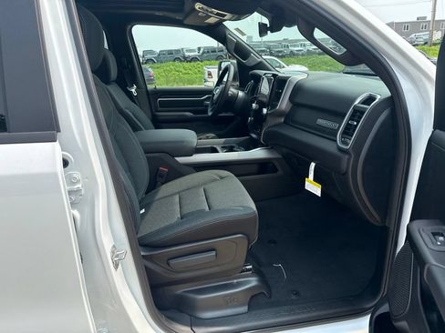 New 2026 RAM 1500 Big Horn AWD/4WD image 26