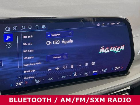 Certified 2025 Chevrolet Traverse LT image 8