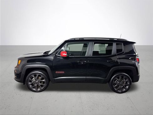 Used 2023 Jeep Renegade Latitude w/ Sun/Sound Group image 9