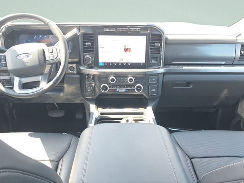 Used 2024 Ford F250 Lariat w/ Lariat Ultimate Package AWD/4WD image 11