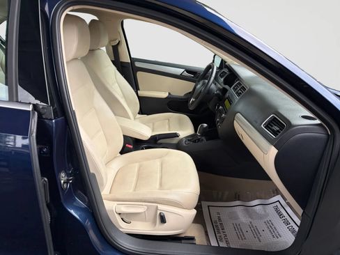 Used 2014 Volkswagen Jetta SE FWD image 20