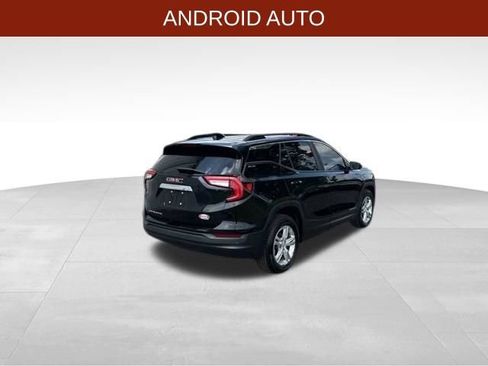 Used 2024 GMC Terrain SLE w/ Driver Convenience Package FWD image 7