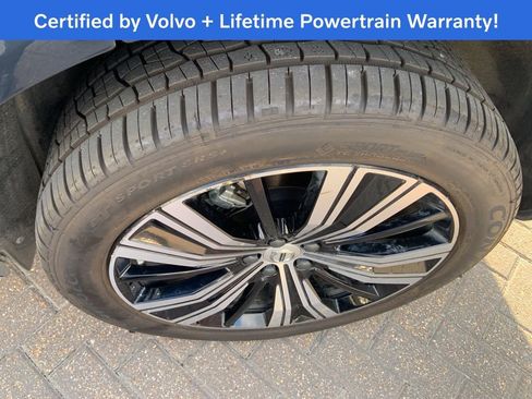 Used 2023 Volvo XC60 B5 Plus w/ Climate Package image 10