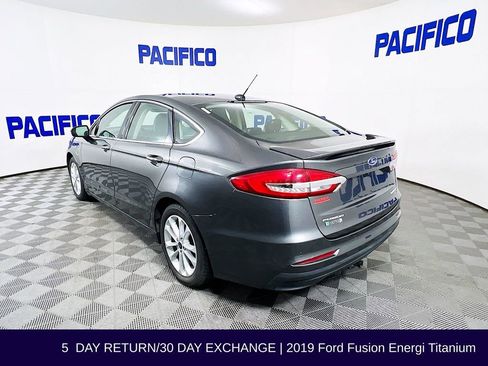 Used 2019 Ford Fusion Energi Titanium image 6