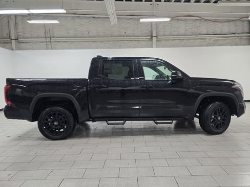 New 2026 Toyota Tundra Limited image 17