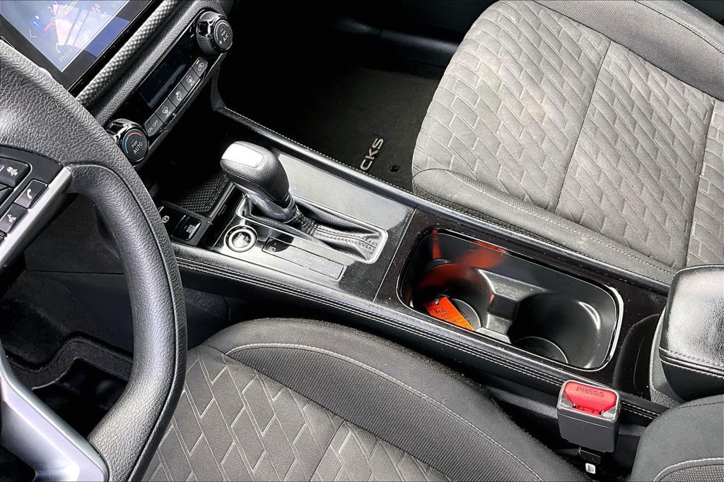 Used 2022 Nissan Kicks SV FWD image 18