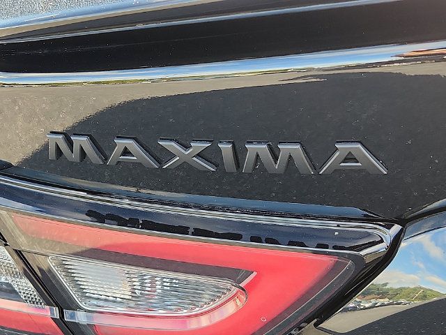 Used 2023 Nissan Maxima SR w/ Sport Mat Group FWD image 30