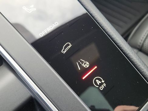 New 2026 Porsche Macan S image 19