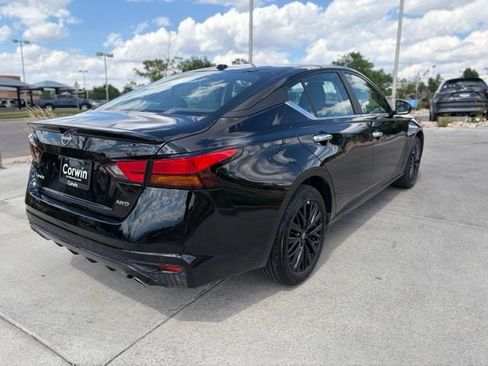 Used 2025 Nissan Altima 2.5 SV w/ SV Special Edition Package AWD/4WD image 10
