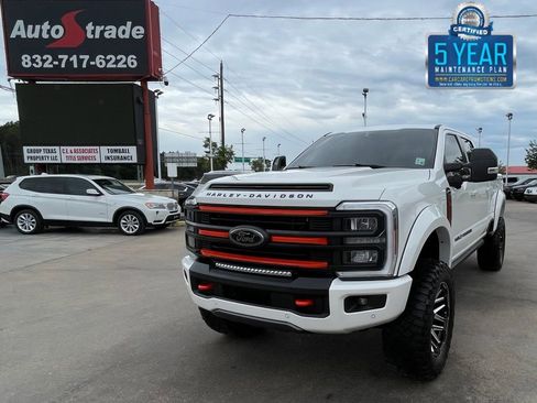 Used 2024 Ford F250 Lariat w/ Lariat Ultimate Package AWD/4WD image 1