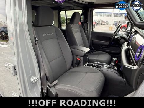 Used 2021 Jeep Wrangler Unlimited Sahara w/ Uconnect 4C Nav & Sound Group image 27